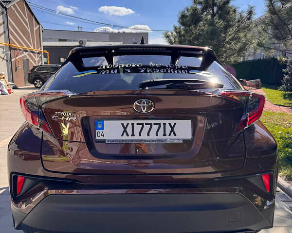 Коричневий Тойота C-HR, об'ємом двигуна 1.99 л та пробігом 128 тис. км за 23900 $, фото 12 на Automoto.ua