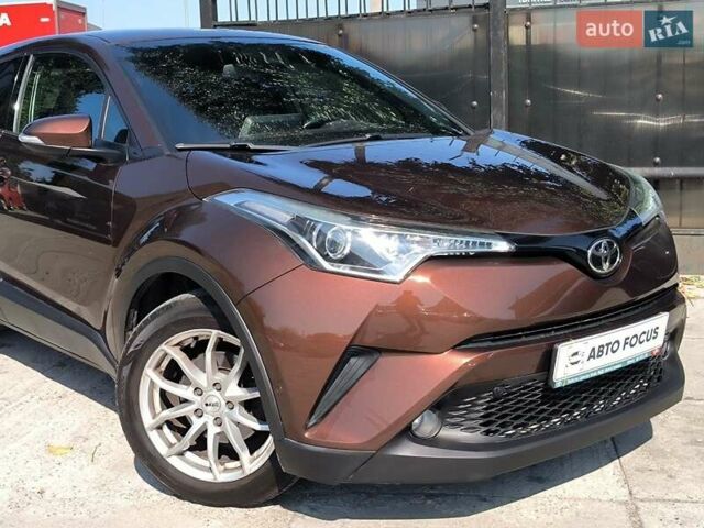 Коричневий Тойота C-HR, об'ємом двигуна 1.2 л та пробігом 86 тис. км за 19790 $, фото 3 на Automoto.ua