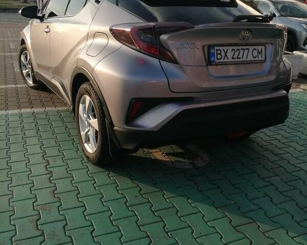 Коричневый Тойота C-HR, объемом двигателя 1.2 л и пробегом 199 тыс. км за 15300 $, фото 8 на Automoto.ua