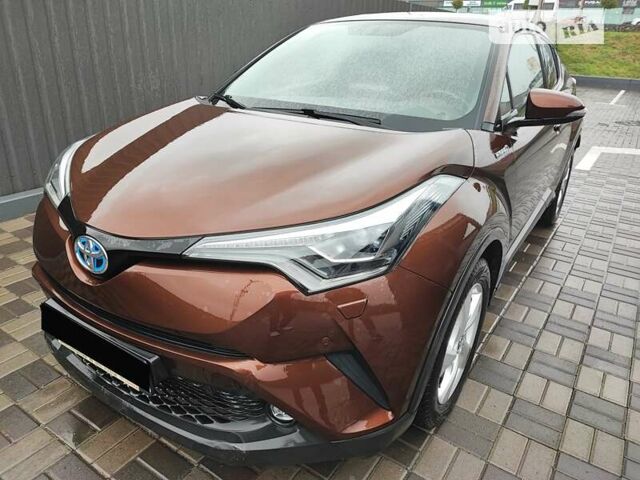 Коричневый Тойота C-HR, объемом двигателя 1.8 л и пробегом 65 тыс. км за 24900 $, фото 3 на Automoto.ua