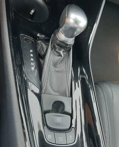 Коричневий Тойота C-HR, об'ємом двигуна 1.8 л та пробігом 194 тис. км за 21800 $, фото 29 на Automoto.ua