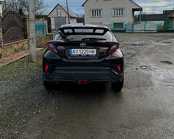 Коричневый Тойота C-HR, объемом двигателя 1.8 л и пробегом 121 тыс. км за 20000 $, фото 4 на Automoto.ua