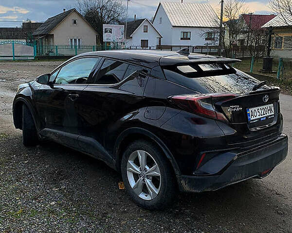 Коричневый Тойота C-HR, объемом двигателя 1.8 л и пробегом 121 тыс. км за 20000 $, фото 3 на Automoto.ua