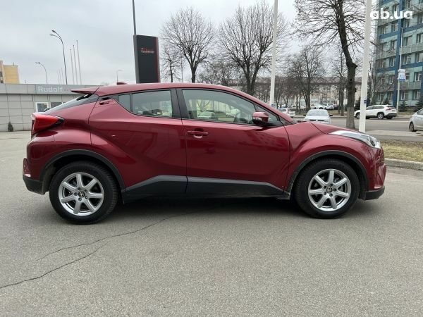 Красный Тойота C-HR, объемом двигателя 2 л и пробегом 37 тыс. км за 22500 $, фото 7 на Automoto.ua