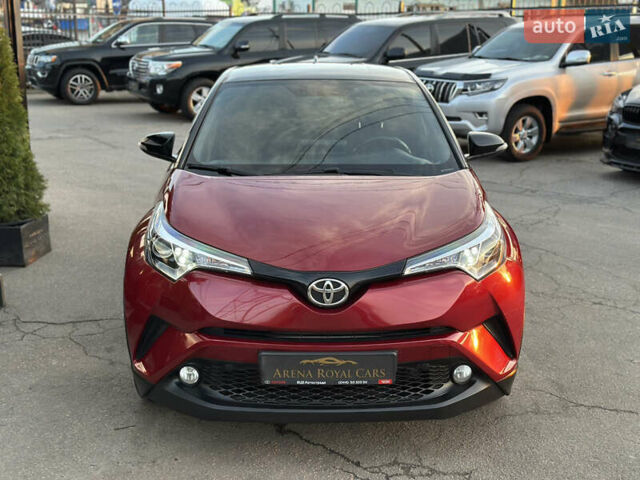 Красный Тойота C-HR, объемом двигателя 1.2 л и пробегом 138 тыс. км за 17500 $, фото 7 на Automoto.ua
