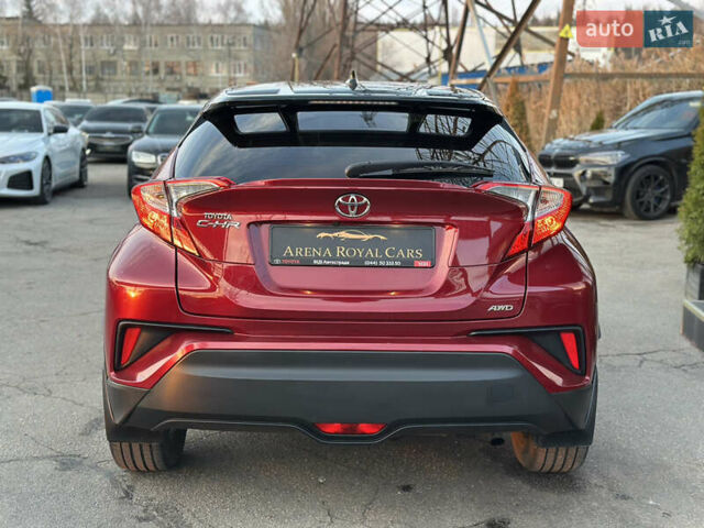 Красный Тойота C-HR, объемом двигателя 1.2 л и пробегом 138 тыс. км за 17500 $, фото 10 на Automoto.ua