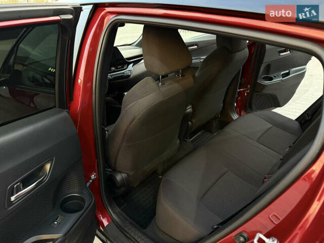 Красный Тойота C-HR, объемом двигателя 1.2 л и пробегом 131 тыс. км за 17700 $, фото 22 на Automoto.ua