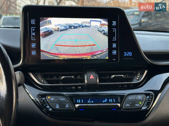 Красный Тойота C-HR, объемом двигателя 1.2 л и пробегом 138 тыс. км за 17500 $, фото 31 на Automoto.ua