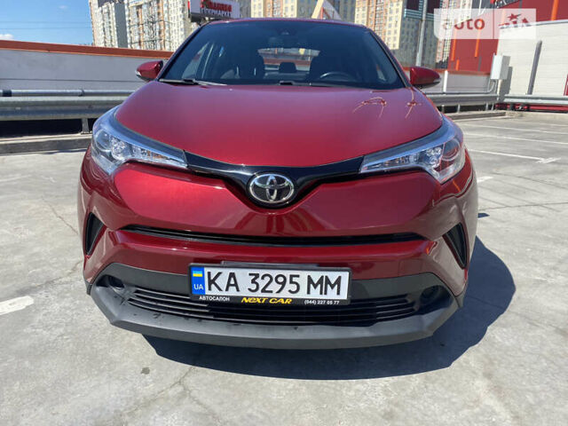 Красный Тойота C-HR, объемом двигателя 1.99 л и пробегом 67 тыс. км за 19100 $, фото 9 на Automoto.ua