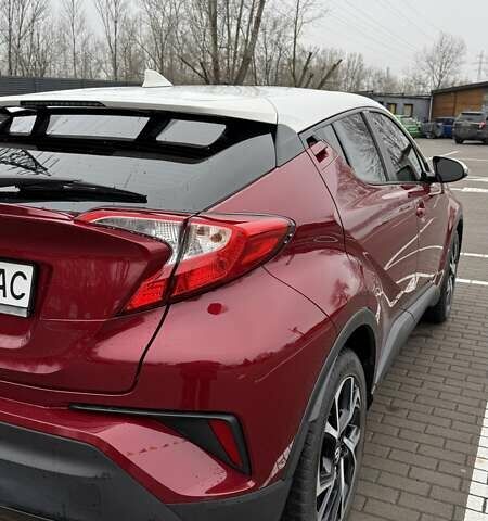 Красный Тойота C-HR, объемом двигателя 2 л и пробегом 60 тыс. км за 18500 $, фото 11 на Automoto.ua