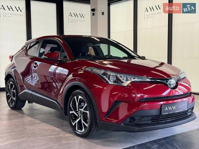 Красный Тойота C-HR, объемом двигателя 1.99 л и пробегом 59 тыс. км за 17900 $, фото 5 на Automoto.ua