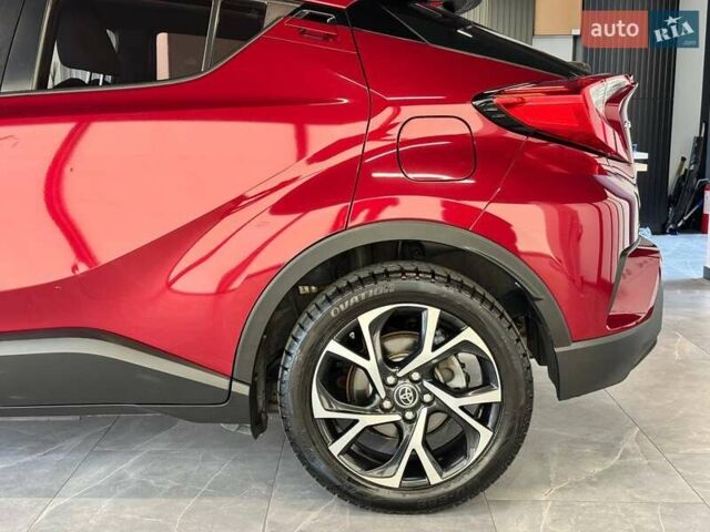 Красный Тойота C-HR, объемом двигателя 1.99 л и пробегом 59 тыс. км за 17900 $, фото 11 на Automoto.ua