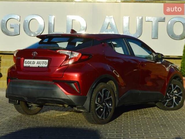 Красный Тойота C-HR, объемом двигателя 1.99 л и пробегом 99 тыс. км за 15500 $, фото 8 на Automoto.ua