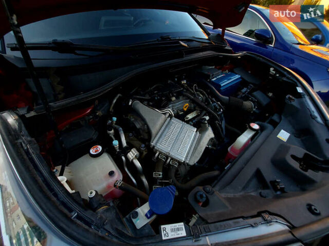 Червоний Тойота C-HR, об'ємом двигуна 1.2 л та пробігом 159 тис. км за 18800 $, фото 28 на Automoto.ua