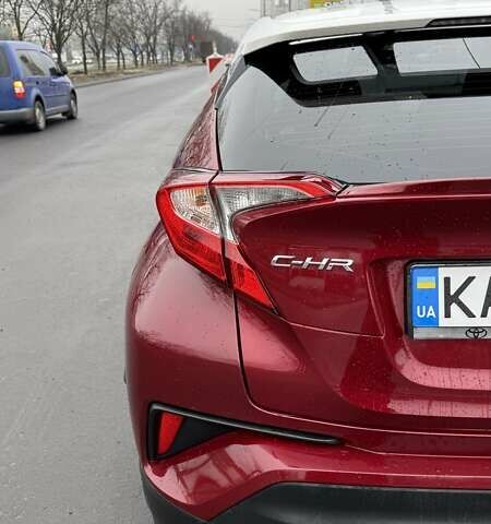 Красный Тойота C-HR, объемом двигателя 2 л и пробегом 60 тыс. км за 18500 $, фото 15 на Automoto.ua