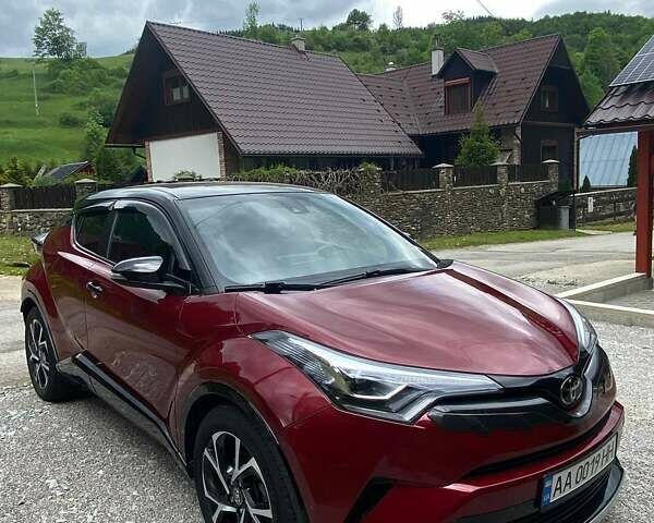 Красный Тойота C-HR, объемом двигателя 1.99 л и пробегом 92 тыс. км за 19900 $, фото 9 на Automoto.ua