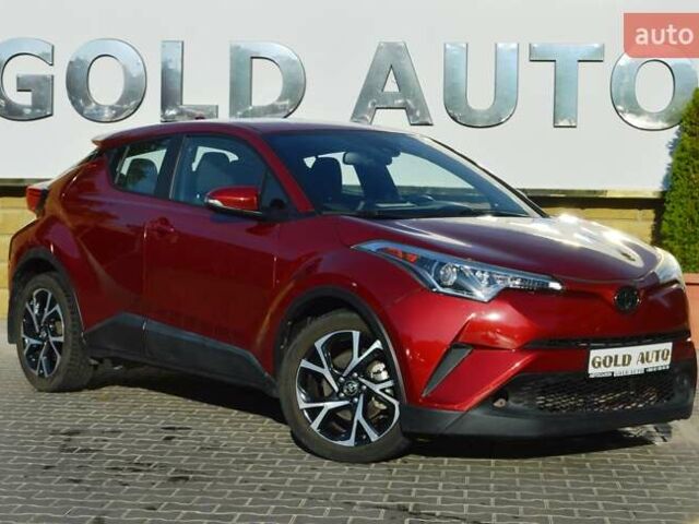 Красный Тойота C-HR, объемом двигателя 1.99 л и пробегом 99 тыс. км за 15500 $, фото 1 на Automoto.ua