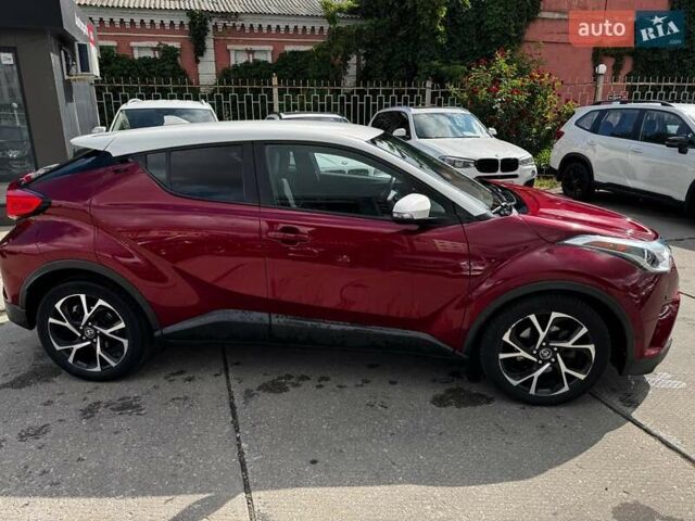 Красный Тойота C-HR, объемом двигателя 2 л и пробегом 76 тыс. км за 16640 $, фото 4 на Automoto.ua