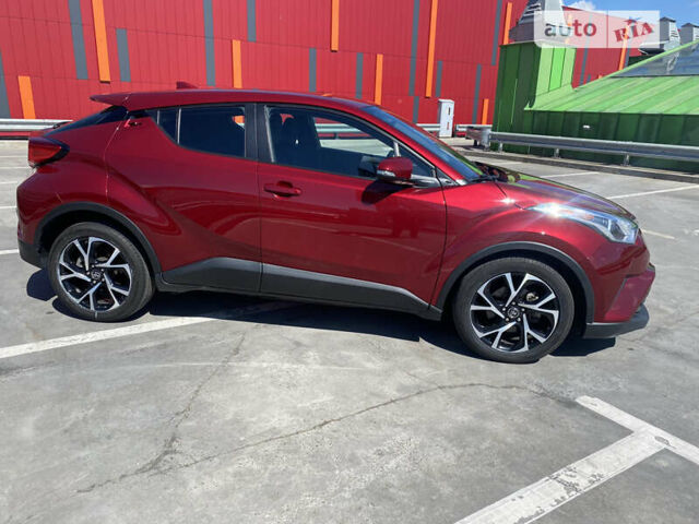 Красный Тойота C-HR, объемом двигателя 1.99 л и пробегом 67 тыс. км за 19100 $, фото 12 на Automoto.ua