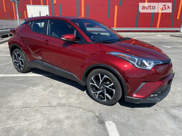 Красный Тойота C-HR, объемом двигателя 1.99 л и пробегом 67 тыс. км за 19100 $, фото 11 на Automoto.ua