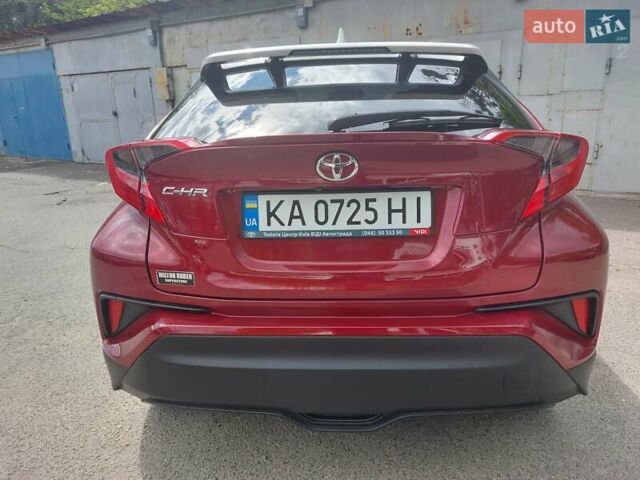 Красный Тойота C-HR, объемом двигателя 1.99 л и пробегом 77 тыс. км за 19900 $, фото 6 на Automoto.ua