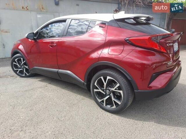 Красный Тойота C-HR, объемом двигателя 1.99 л и пробегом 77 тыс. км за 19900 $, фото 8 на Automoto.ua