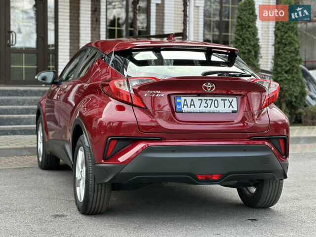 Красный Тойота C-HR, объемом двигателя 1.99 л и пробегом 46 тыс. км за 21500 $, фото 52 на Automoto.ua