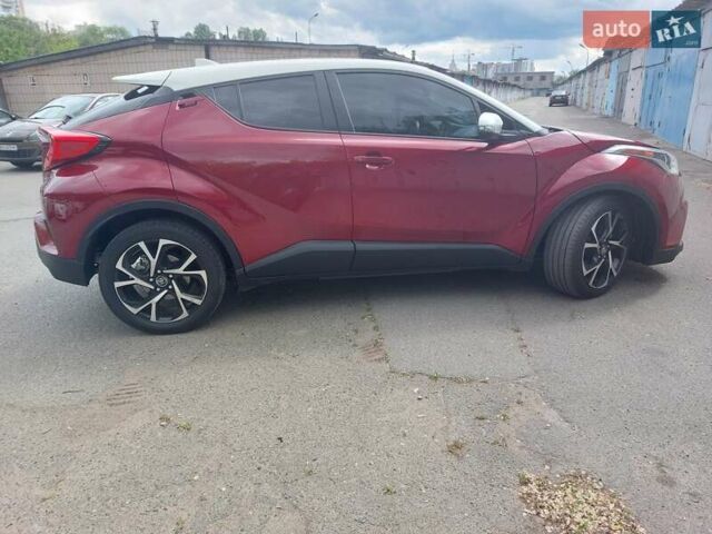 Красный Тойота C-HR, объемом двигателя 1.99 л и пробегом 77 тыс. км за 19900 $, фото 3 на Automoto.ua