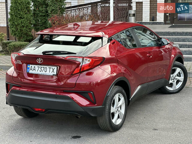 Красный Тойота C-HR, объемом двигателя 1.99 л и пробегом 46 тыс. км за 21500 $, фото 71 на Automoto.ua