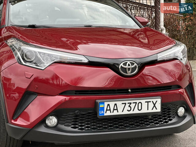 Красный Тойота C-HR, объемом двигателя 1.99 л и пробегом 46 тыс. км за 21500 $, фото 21 на Automoto.ua