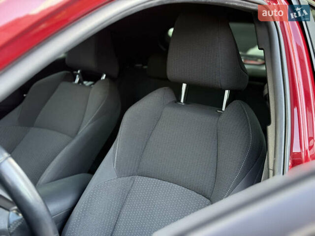 Красный Тойота C-HR, объемом двигателя 1.2 л и пробегом 112 тыс. км за 18800 $, фото 29 на Automoto.ua