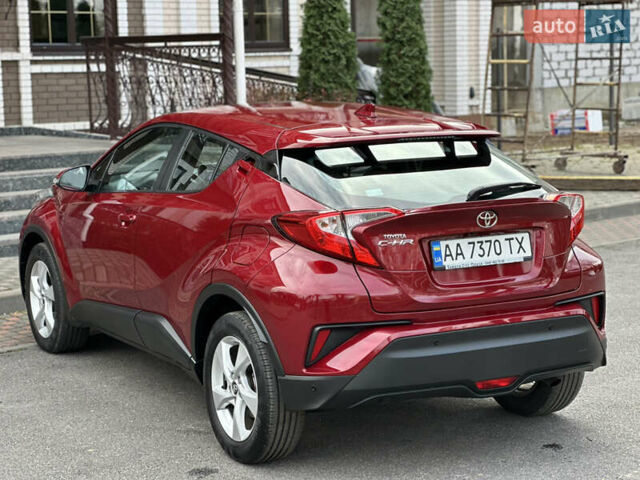 Красный Тойота C-HR, объемом двигателя 1.99 л и пробегом 46 тыс. км за 21500 $, фото 53 на Automoto.ua