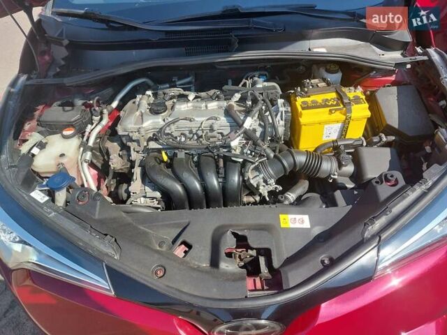 Червоний Тойота C-HR, об'ємом двигуна 2 л та пробігом 77 тис. км за 19900 $, фото 16 на Automoto.ua
