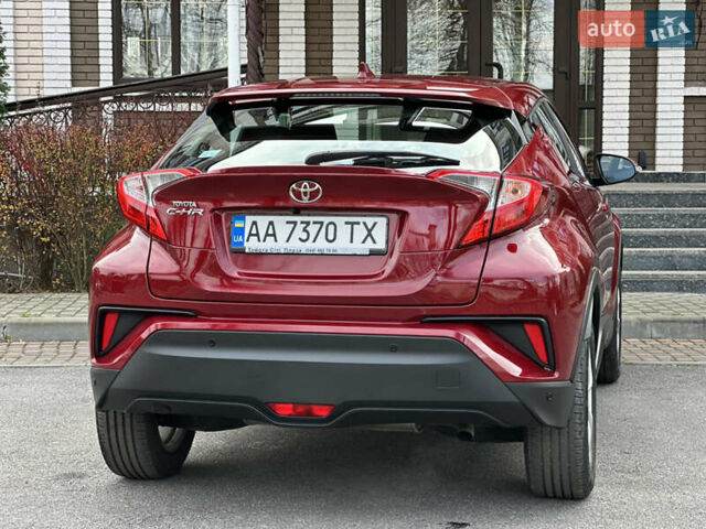 Красный Тойота C-HR, объемом двигателя 1.99 л и пробегом 46 тыс. км за 21500 $, фото 47 на Automoto.ua