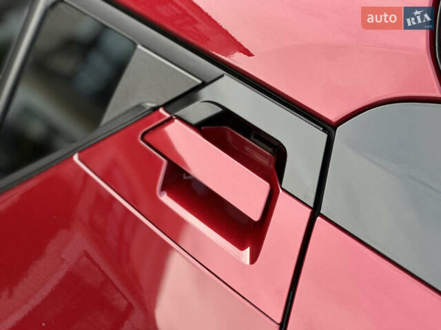 Красный Тойота C-HR, объемом двигателя 1.99 л и пробегом 46 тыс. км за 21500 $, фото 66 на Automoto.ua