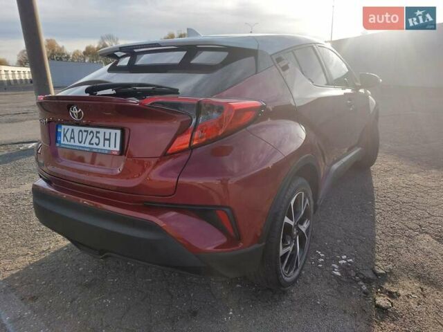 Червоний Тойота C-HR, об'ємом двигуна 1.99 л та пробігом 77 тис. км за 19900 $, фото 8 на Automoto.ua