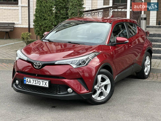 Красный Тойота C-HR, объемом двигателя 1.99 л и пробегом 46 тыс. км за 21500 $, фото 30 на Automoto.ua