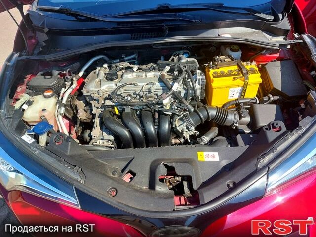 Червоний Тойота C-HR, об'ємом двигуна 2 л та пробігом 77 тис. км за 19900 $, фото 7 на Automoto.ua