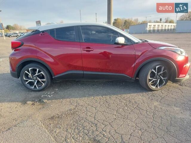 Червоний Тойота C-HR, об'ємом двигуна 1.99 л та пробігом 77 тис. км за 19900 $, фото 6 на Automoto.ua