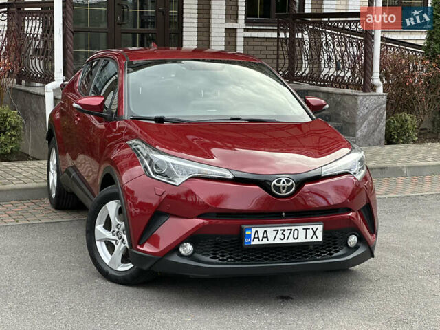 Красный Тойота C-HR, объемом двигателя 1.99 л и пробегом 46 тыс. км за 21500 $, фото 40 на Automoto.ua