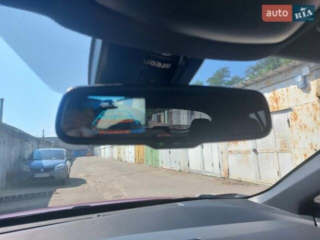 Червоний Тойота C-HR, об'ємом двигуна 2 л та пробігом 77 тис. км за 19900 $, фото 23 на Automoto.ua