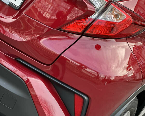 Красный Тойота C-HR, объемом двигателя 1.99 л и пробегом 46 тыс. км за 21500 $, фото 63 на Automoto.ua