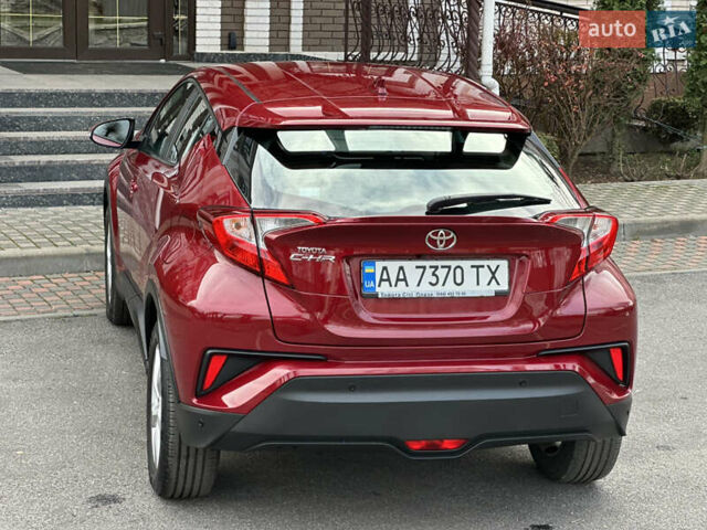 Красный Тойота C-HR, объемом двигателя 1.99 л и пробегом 46 тыс. км за 21500 $, фото 51 на Automoto.ua