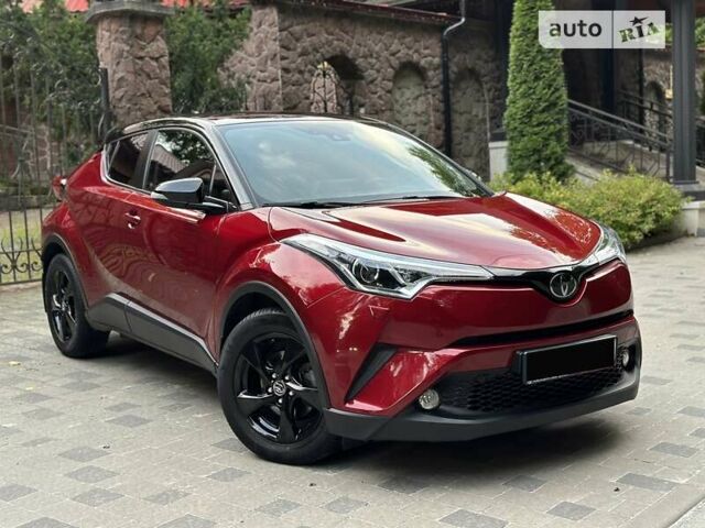 Красный Тойота C-HR, объемом двигателя 1.2 л и пробегом 59 тыс. км за 24700 $, фото 7 на Automoto.ua