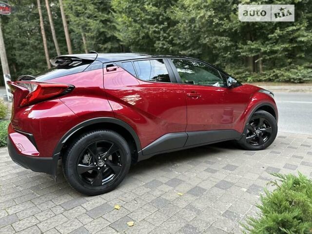 Красный Тойота C-HR, объемом двигателя 1.2 л и пробегом 59 тыс. км за 24700 $, фото 14 на Automoto.ua