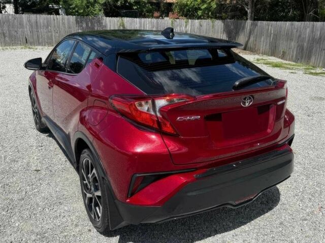 Тойота C-HR 2019 в Кривом Роге на Automoto.ua Красный Тойота C-HR, объемом двигателя 2 л и пробегом 49 тыс. км за 7400 $, фото 7 на Automoto.ua