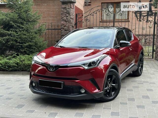 Красный Тойота C-HR, объемом двигателя 1.2 л и пробегом 59 тыс. км за 24700 $, фото 22 на Automoto.ua