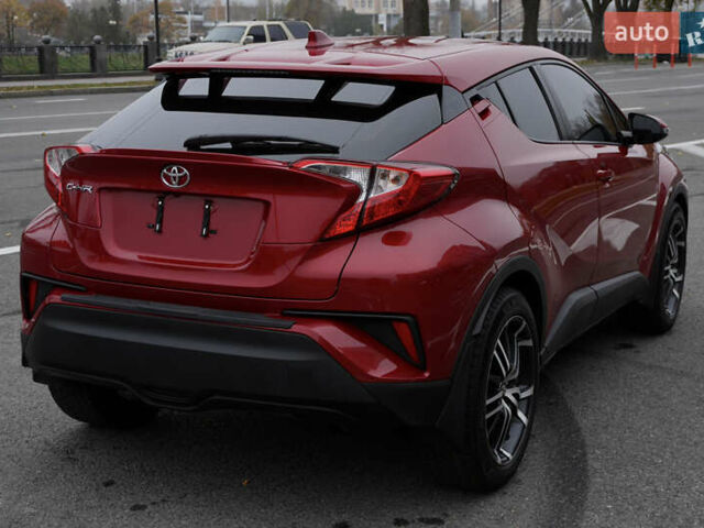 Красный Тойота C-HR, объемом двигателя 2 л и пробегом 73 тыс. км за 18800 $, фото 5 на Automoto.ua