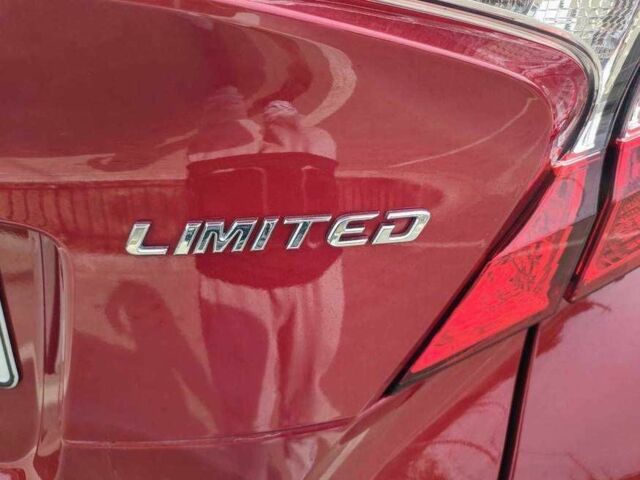 Красный Тойота C-HR, объемом двигателя 2 л и пробегом 45 тыс. км за 15400 $, фото 7 на Automoto.ua