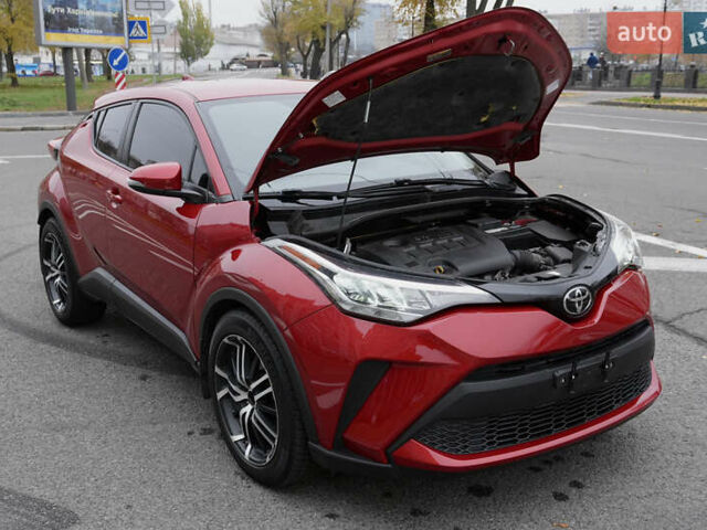 Красный Тойота C-HR, объемом двигателя 2 л и пробегом 73 тыс. км за 18800 $, фото 11 на Automoto.ua